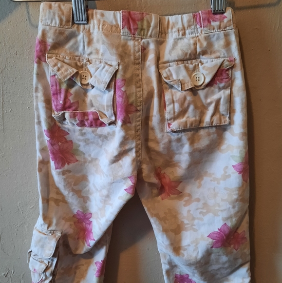 Girls size 7 pants - Picture 2 of 3